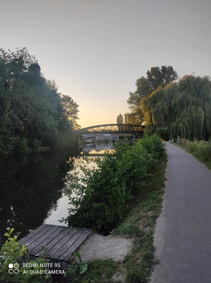 Le Cocon des Hortillonnages d'Amiens Camon  Extérieur photo